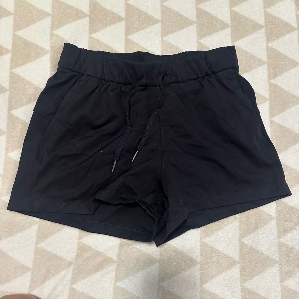 Crz yoga Amazon athletic comfort shorts black size small